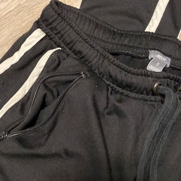 AERIE | Black & White Race Stripe Accent Sweatpants - Picture 2 of 6